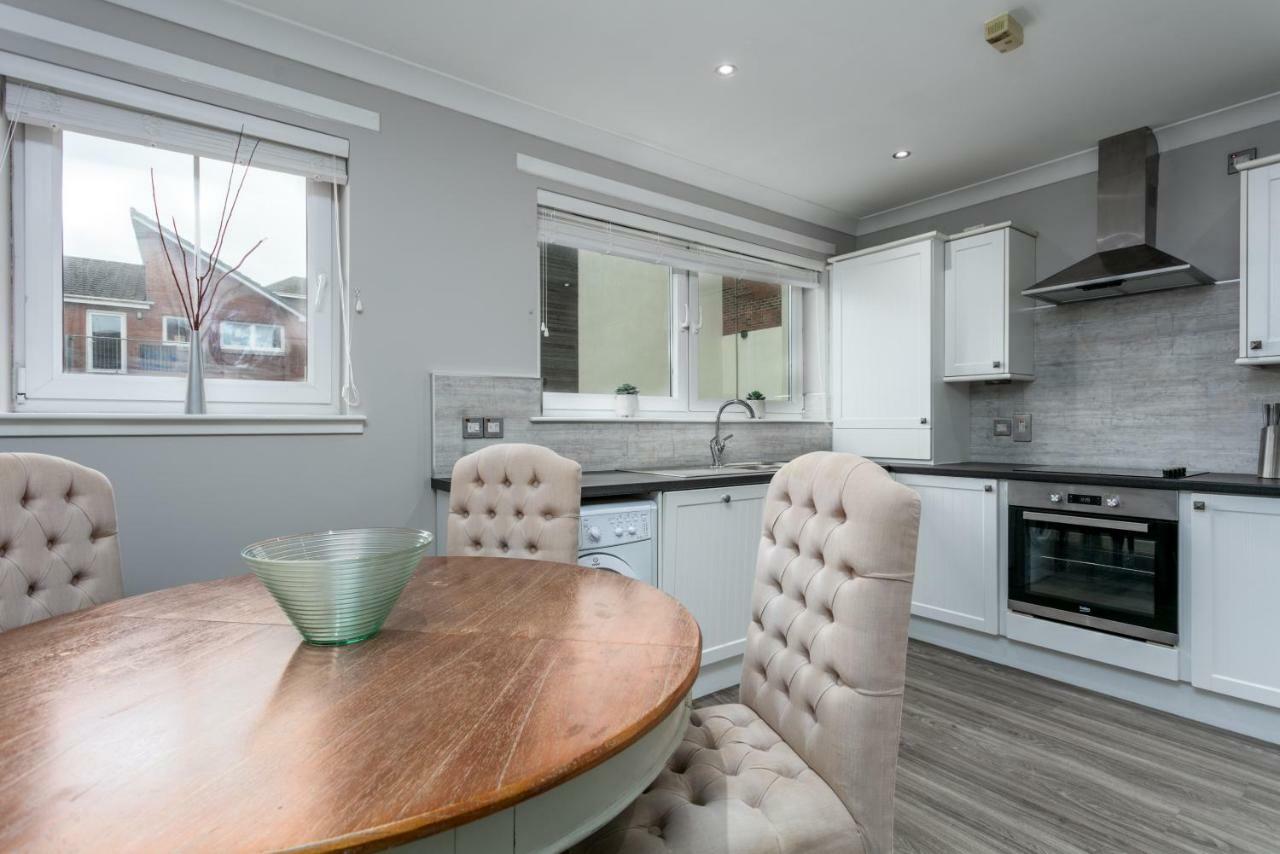 Iona Residence - Donnini Apartments Ayr Bagian luar foto