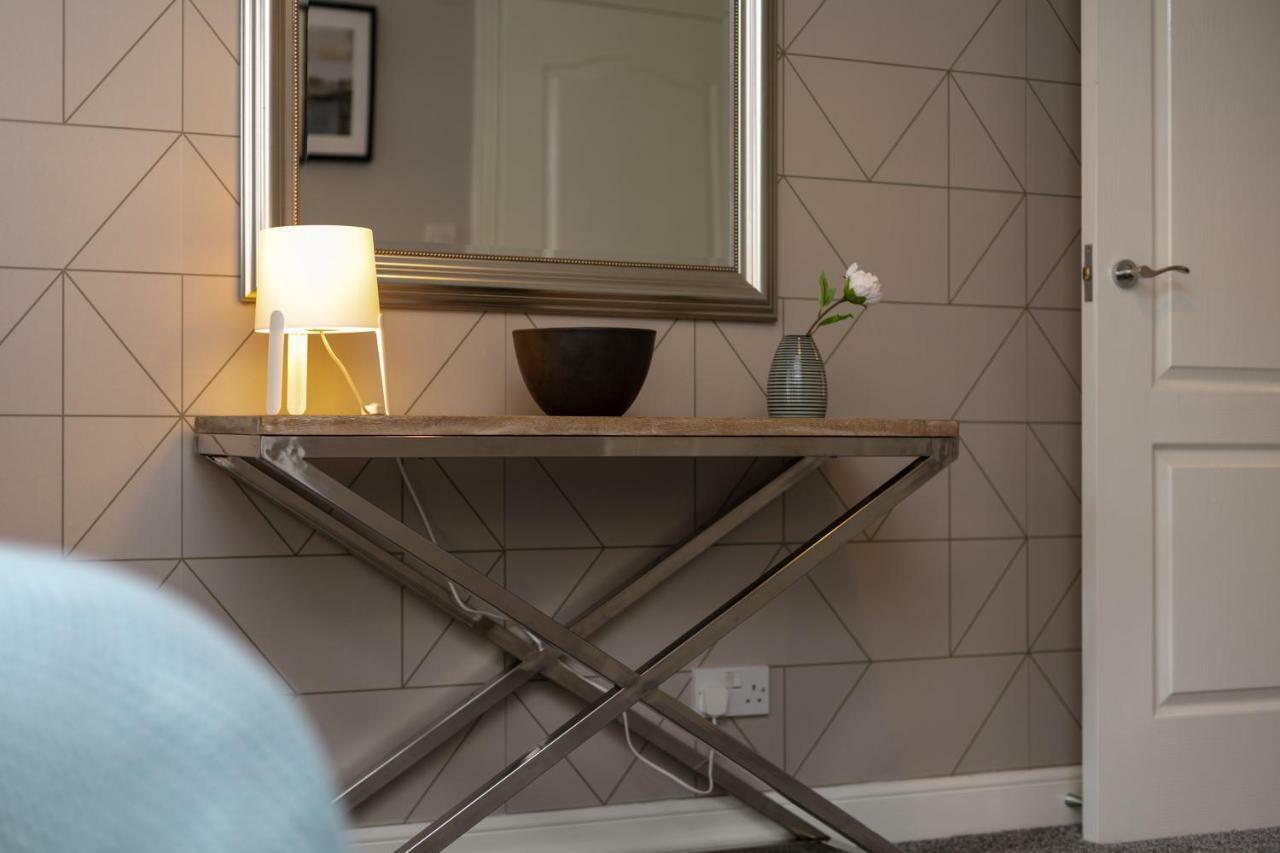 Iona Residence - Donnini Apartments Ayr Bagian luar foto